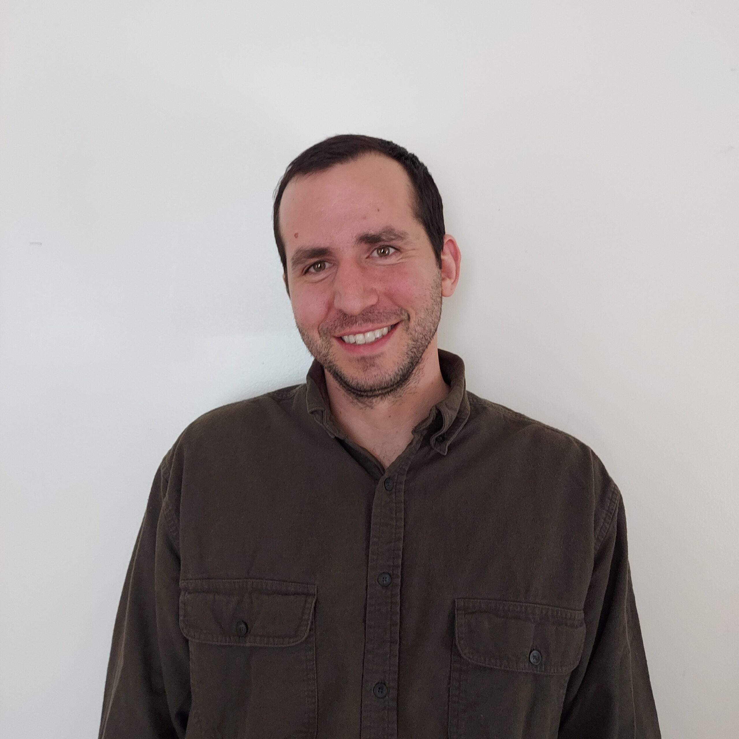 Headshot of Evan Radeen