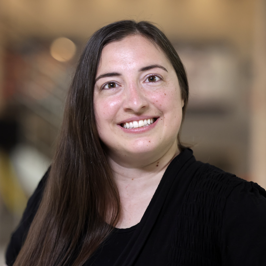 Amanda's Headshot